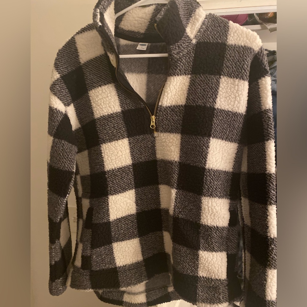 Old navy fuzzy fleece 3/4 zip sweater